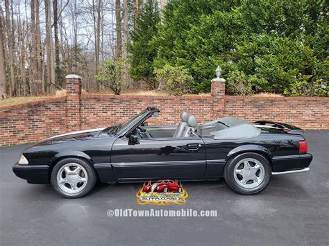 SOLD – 1989 Mustang LX Convertible | Old Town Automobile