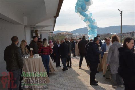 Akhisar Fizik Tedavi Dan Manl K Merkezi Hizmete Girdi