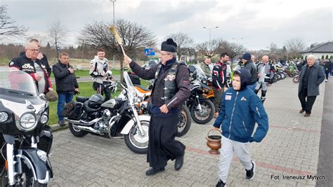 Rozwadów Święconka nie w koszyczkach a w kaskach