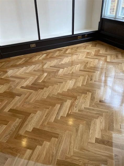 Engineered Oak Parquet Square Edged Unfinished 11 4 70x350mm Prime