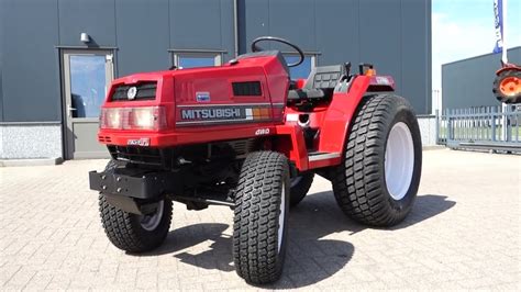 Mitsubishi MT20 4wd / 0976 Draaiuren / Gazonbanden - YouTube