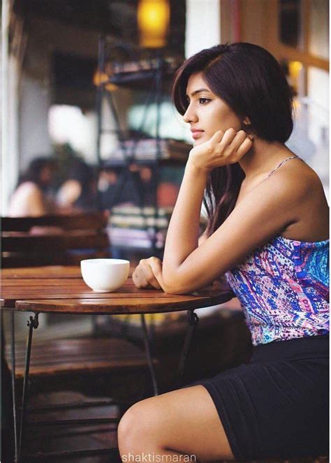 Actress Eesha S Rebba Latest Personal Hot Pics