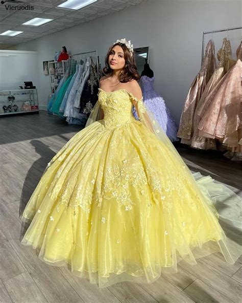 Vestido Princesa 15 Anos Debutante Ombro A Ombro Amarelo