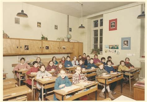 Photo De Classe Ecole Annexe Filles De 1968 Ecole Annexe Filles