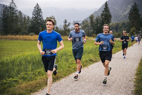 10 KM PANORAMALAUF König Ludwig Lauf Sommer Naturpark Ammergauer Alpen