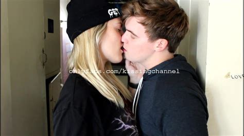 Gm Kissing Video 5 Free Kissing Mobile HD Porn Video 5e XHamster