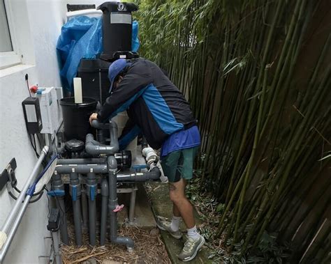 how to change a pool pump