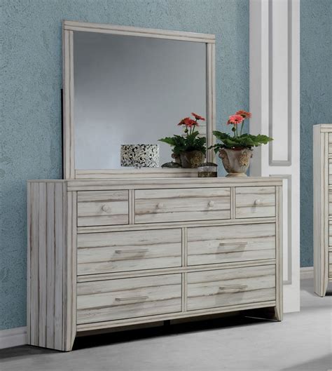 23985 Shayla Antique White wood -Drawer Dresser Mirror Set - Luchy Amor ...