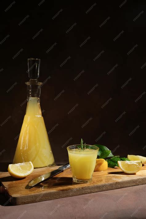 Premium Photo | Italian liqueur Limoncello drink