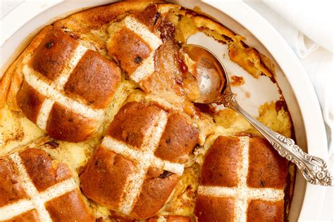Hot Cross Buns Bread And Butter Pudding Skinnymixers