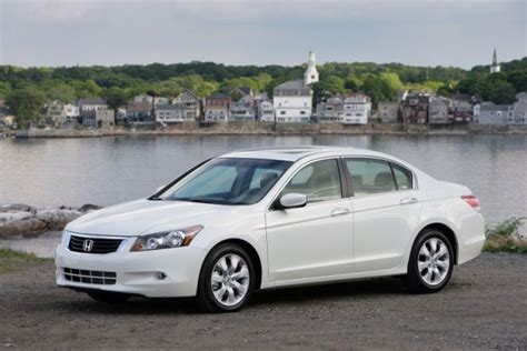 2011 Honda Accord Coupe and Sedan