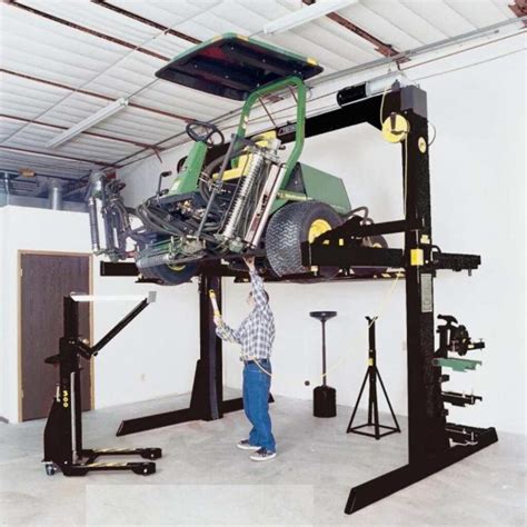 Trion Turf Equipment Lift Par West Turf