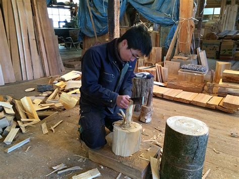 写真で見る板へぎ職人の技 こけら板の栗山木工（長野県木曽郡大桑村）