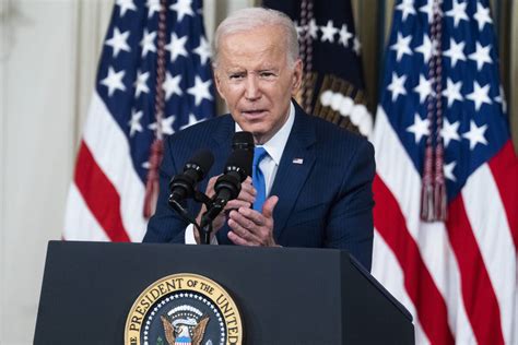 Joe Biden qui aura 82 ans en 2024 réitère son intention de briguer