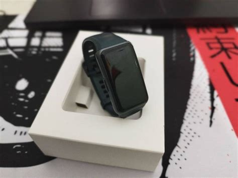 Продается оригинальные Фитнес браслеты HUAWEI Band: 3000 KGS ...