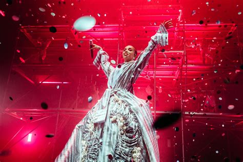 Fka Twigs Dazzles With New Songs At Magdalene New York Performance