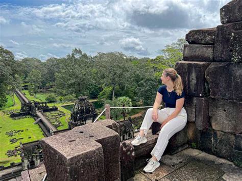 Siem Reap D A Completo En El Templo De Angkor Wat Con Puesta De Sol