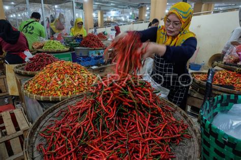 Sidak Ketersediaan Komoditas Pokok Antara Foto