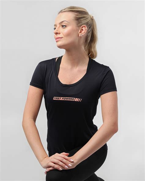 Riachuelo Camiseta Esportiva Feminina Fast Foward Preta Bodywork By