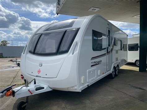 Swift Ace Pioneer Six Berth Twin Axle Fixed Bed