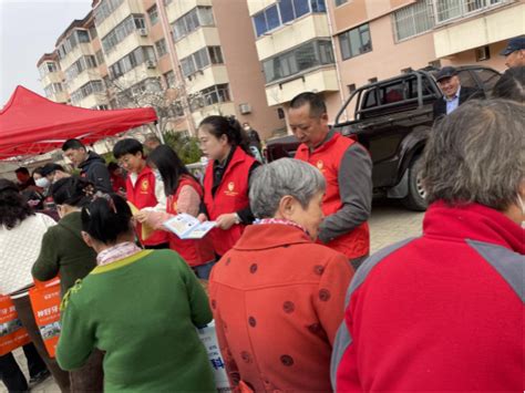 乳山市政府 营商动态 乳快办包容普惠创新系列乳山市民政局公益集市进社区 为民服务暖人心