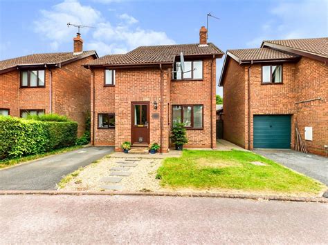 3 Bed Detached House For Sale In Southfield Close Wetwang Driffield