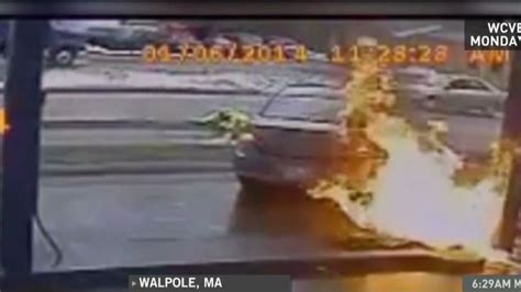 Watch Car Slam Into Attendant Gas Pump Cnn