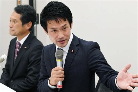 小川淳也氏、立憲代表選に出馬へ 映画「なぜ君は」で高い知名度 毎日新聞