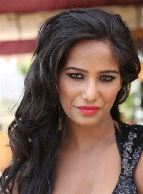 Poonam Pandey Indian Model Biography The Best Biography