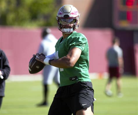 Dj Uiagalelei Takes Command Of Offense In Fsu Footballs 2nd Scrimmage