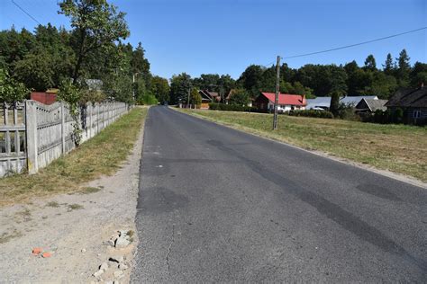 Oddanie Placu Budowy Drogi Powiatowej Z Nowej Sarzyny Do Woli