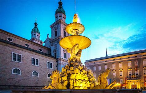 Residenzplatz Residenzbrunnen Pl Tze Stra En In Salzburg