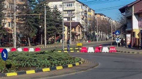 Lucian Har Ovschi Strada Calea Burdujeni Din Zona Parcului Copilului