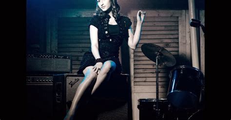 Shruthi Hassan Latest Hot Photoshoot