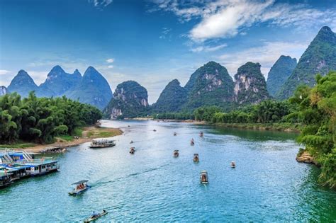 Premium Photo | Guilin Lijiang beautiful scenery