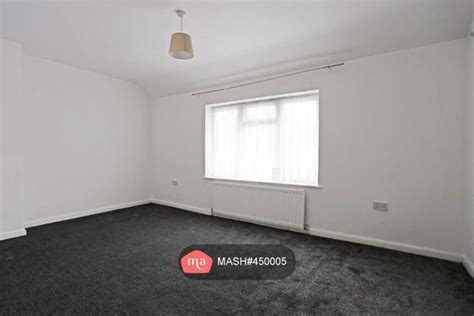 Fitzstephen Road Becontree Dagenham Rm8 2 Bedroom Terraced House To