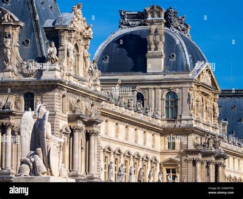 Paris France 19 September 2018 The Louvre Of Paris Or The Mus E Du