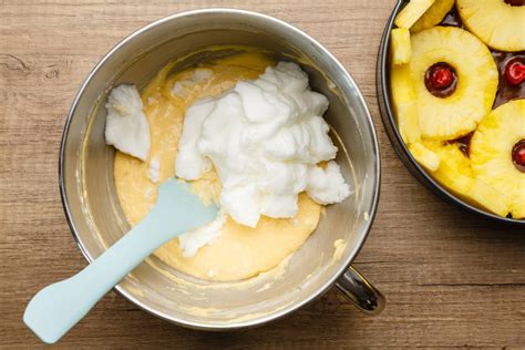 Really Easy Pineapple Upside Down Cake With Fresh Pineapple Nurtured Homes