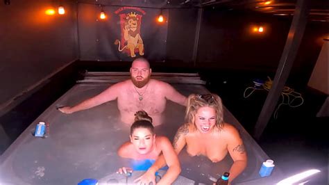 Hot Tub Threesome With Kendra Heart And Misty Meaner Wca Productions Xxx Mobile Porno Videos