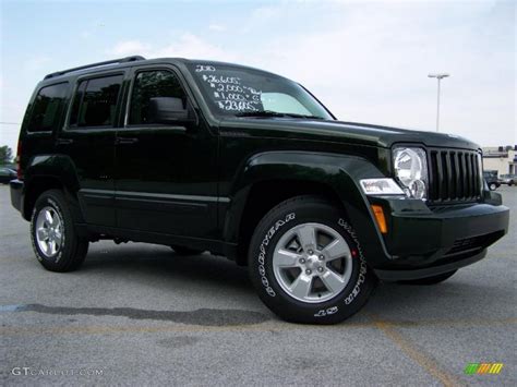 Natural Green Pearl Jeep Liberty Sport X Photo