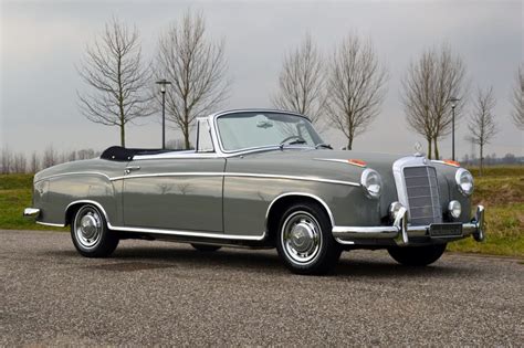 Mercedes 220 SE Cabriolet - Lex Classics