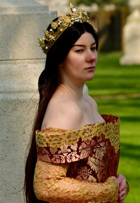 Haarzuilens Elfia The Princess With The Golden Crown