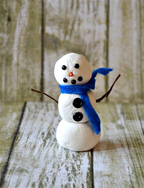 12 Adorable DIY Snowmen You Can Make With Your Kids!