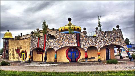 Hundertwasser Architecture Gaudi Barcelona Friedensreich