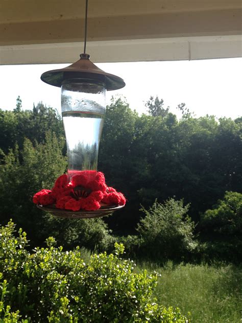 Ravelry: Hummingbird Feeder Flowers pattern by Ericka Sheppard