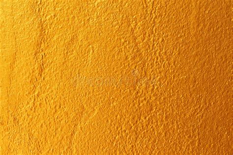 Fundo Dourado Da Textura Do Cimento Imagem De Stock Imagem De Riscos