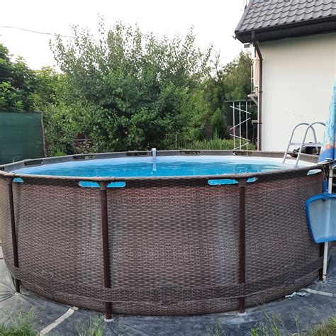 Бассейн каркасный: 1 500 грн. - Водні види спорту Новоолександрівка на Olx