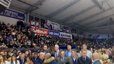 PUNA SALA U KRUŠEVCU Predizborni skup liste Aleksandar Vučić Srbija