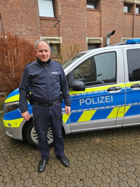 Pol Dn Eine Waschechte Muttkrat F R J Lich Polizeihauptkommissar Ist