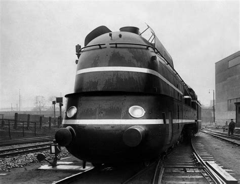 Riding the Rails Through the Great Depression: Train Travel in the 1930s